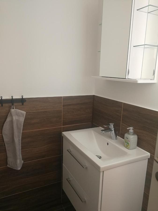 Terec Haus Apartment Bruckneudorf Екстериор снимка